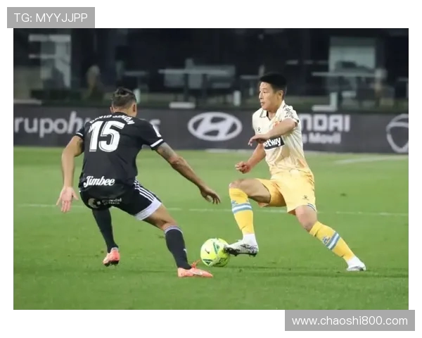 杨希数据：1助攻1错失进球3关键传球，2解围2拦截6抢断，评分72